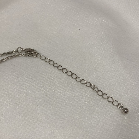 NWOT - Silvertone & Turquoise Butterfly Pendant Chain Necklace & Earring Set - Picture 7 of 13